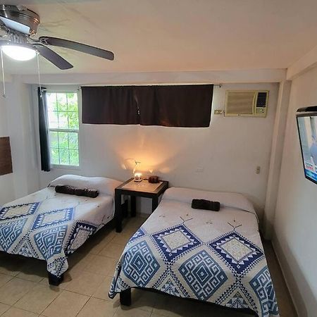 DepaB privado, centrico,Wifi 80 mb ,aire acondicionado ,cocina, cochera techada, Ciudad Valles Exterior foto